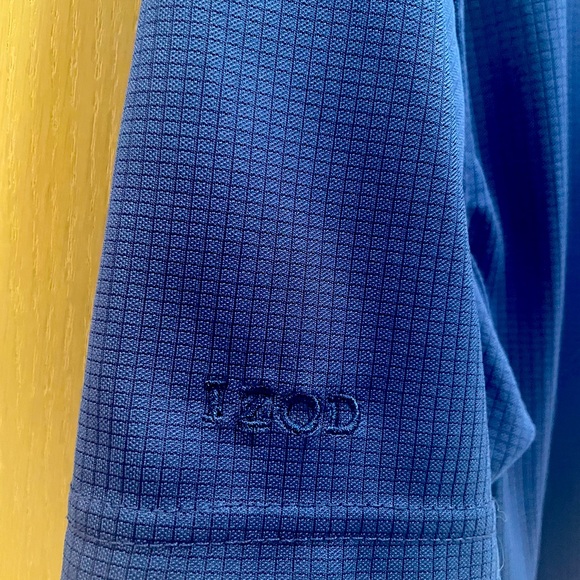 IZOD GOLF SHIRT - Picture 3 of 4